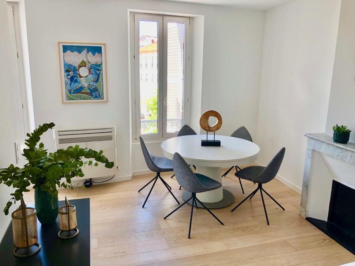Bright & Modern Apartment In The Heart Of Антіб Екстер'єр фото
